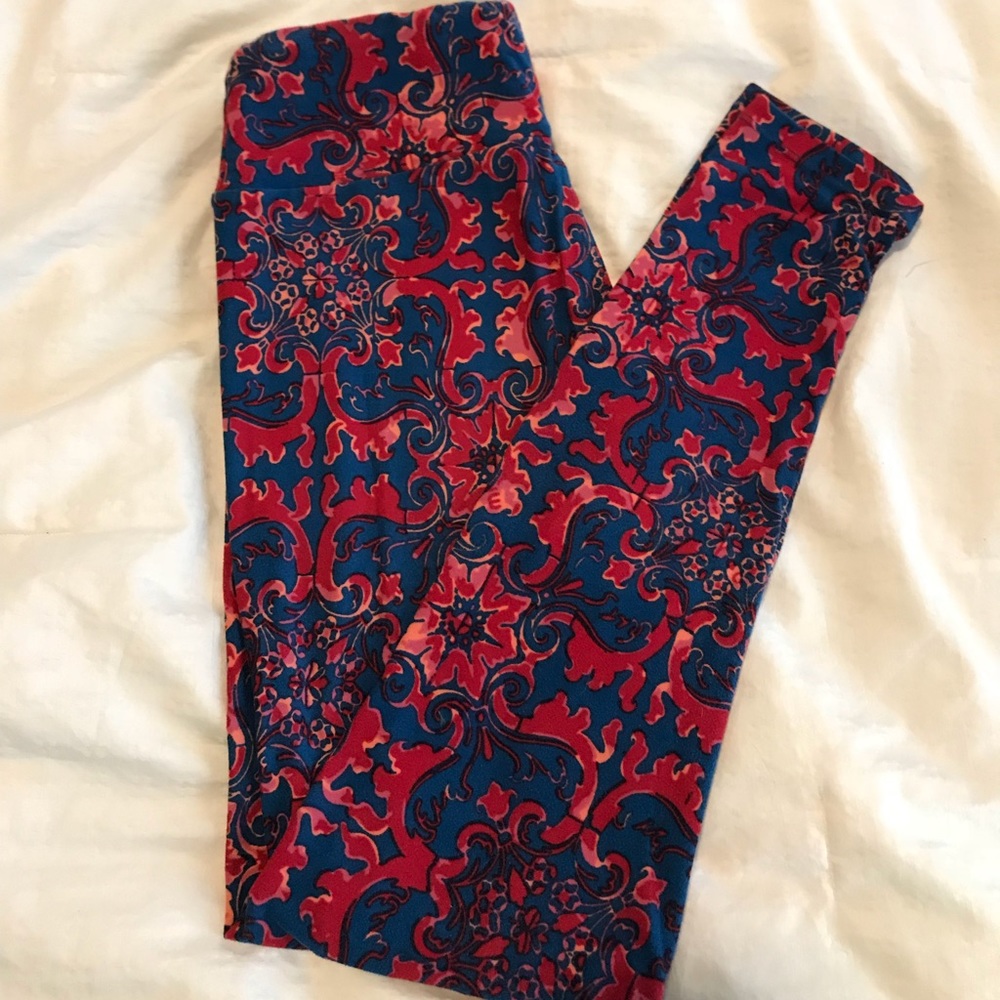 OS LulaRoe leggings!
